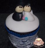 cupcake decorado noivinhos 3D